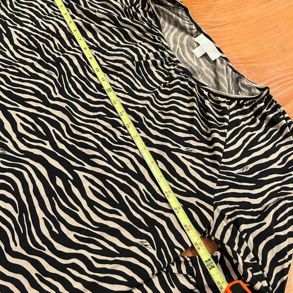 Animal Print  Michael Kors Top Size L - Picture 8 of 9